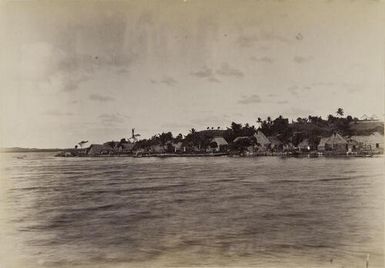 Village, Fiji, on the Rewa River