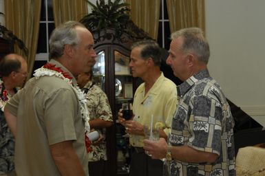 [Assignment: 48-DPA-SOI_K_Amer_Sam] Pacific Islands Tour: Visit of Secretary Dirk Kemmpthorne [and aides] to American Samoa, U.S. Territory [48-DPA-SOI_K_Amer_Sam__DI15433.JPG]