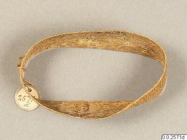 ["Överarmring, armring, bracelet"]