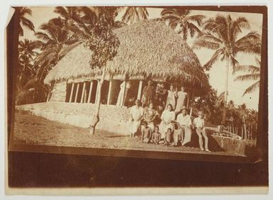 Group outside a fale (house)