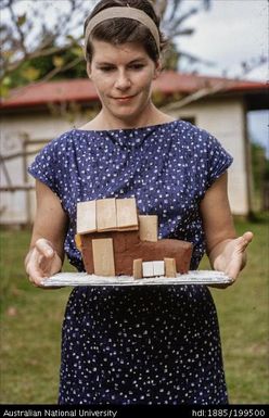 Dorothy and cake