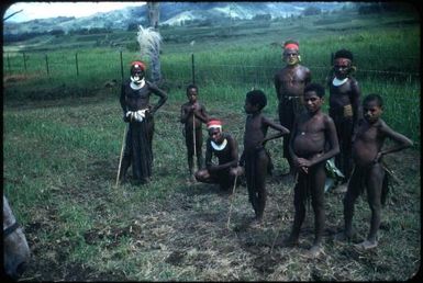 Kanaka men working on Hallstrom Trust : Wahgi Valley, Papua New Guinea, 1954 and 1955 / Terence and Margaret Spencer
