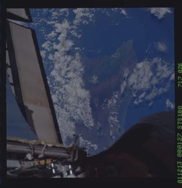 STS108-717-026 - STS-108 - Earth observations taken during STS-108