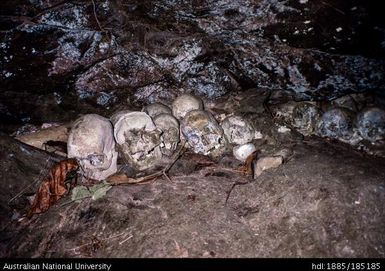 Skull Cave, Itaita Bulolo, above Dawatai. See Report pp.41-44, 57-58 and Notebook 2, p.6, 9-13