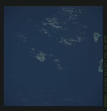 51I-50-070 - STS-51I - STS-51I earth observations