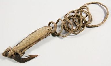 Fish hook (trolling lure)