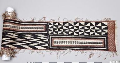 bark fabric, tapa, bark [Etno]], bark, masi [[Etno]]