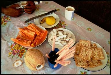 Lunch, Manihiki, Cook Islands