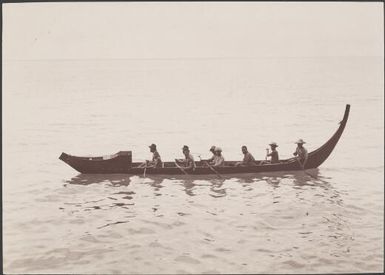 A Florida canoe with crew, Solomon Islands, 1906, 3 / J.W. Beattie