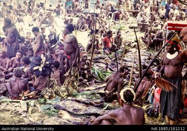 New Guinea - Kisivagloga, Yagaria - Central District, EML - sing-sing