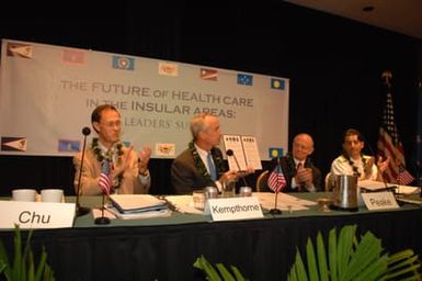[Assignment: 48-DPA-09-29-08_SOI_K_Isl_Conf_Sign] Signing of interagency coordination pledge at the Insular Areas Health Summit [("The Future of Health Care in the Insular Areas: A Leaders Summit") at the Marriott Hotel in] Honolulu, Hawaii, where Interior Secretary Dirk Kempthorne [joined senior federal health officials and leaders of the U.S. territories and freely associated states to discuss strategies and initiatives for advancing health care in those communities [48-DPA-09-29-08_SOI_K_Isl_Conf_Sign_DOI_0614.JPG]