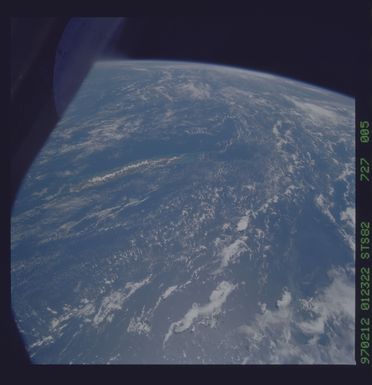 STS082-727-005 - STS-082 - Earth observations taken from shuttle orbiter Discovery during STS-82 mission