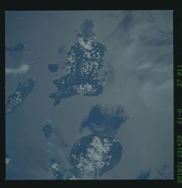 61A-37-011 - STS-61A - STS-61A earth observations