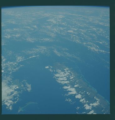 S08-34-1186 - STS-008 - Earth observations taken during STS-8 mission