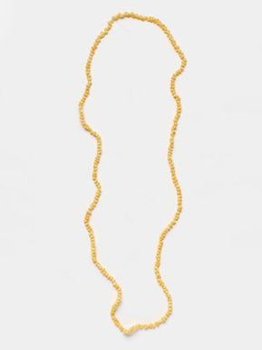 ei (shell necklace)