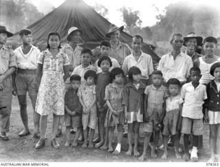 TOROKINA, BOUGAINVILLE ISLAND, 1945-01-05. NX102393 LIEUTENANT D. KINNA MILITARY HISTORY SECTION AND SERGEANT H. HONG CHOY, LANGUAGE DETACHMENT LAND HEADQUARTERS, HEADQUARTERS, 2ND AUSTRALIAN CORPS ..