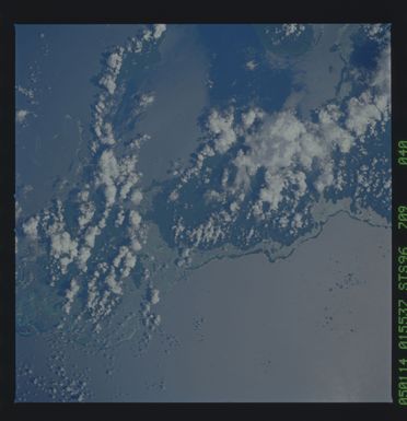 STS096-709-040 - STS-096 - Earth observations taken during STS-96 mission