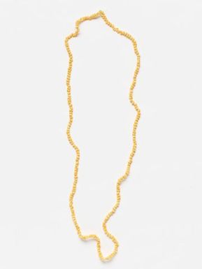 ei (shell necklace)
