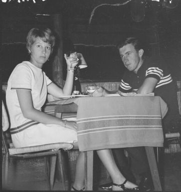 A couple dining at a restaurant, Isle of Pines, New Caledonia, 1967 / Michael Terry