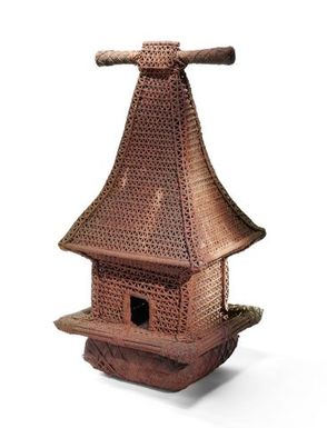 Bure kalou (model spirit house)