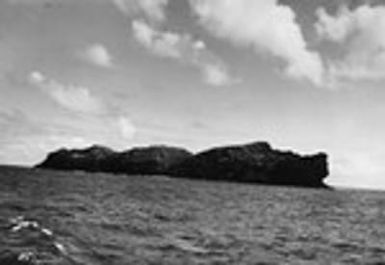 Necker Island (Mokumanamana), Hawaiian Islands, as seen from R/V Horizon