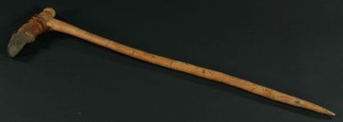 To'i (hafted adze)  Collections Online - Museum of New Zealand Te Papa  Tongarewa