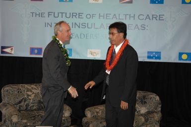 [Assignment: 48-DPA-09-29-08_SOI_K_Isl_Conf_Lead] Participants in the Insular Areas Health Summit [("The Future of Health Care in the Insular Areas: A Leaders Summit") at the Marriott Hotel in] Honolulu, Hawaii, where Interior Secretary Dirk Kempthorne [joined senior federal health officials and leaders of the U.S. territories and freely associated states to discuss strategies and initiatives for advancing health care in those communinties [48-DPA-09-29-08_SOI_K_Isl_Conf_Lead_DOI_0649.JPG]