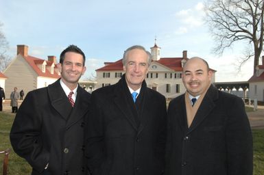 [Assignment: 48-DPA-01-12-09_SOI_K_Mt_Vernon] Visit of Secretary Dirk Kempthorne to Mount Vernon Estate and Gardens, Mount Vernon, Virginia, [for touring and announcement of the U.S. nomination of the George Washington home, along with the Papahanaumokuakea Marine National Monument in Hawaii, for inclusion on the United Nations Educational, Scientific, and Cultural Organization's (UNESCO's) World Heritage List. Joining Secretary Kempthorne for the announcement was James Rees, Executive Director of the Mount Vernon Estate and Gardens.] [48-DPA-01-12-09_SOI_K_Mt_Vernon_IOD_9489.JPG]