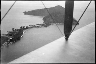 View of Salamaua from an aeroplane with the mainland in the background, Salamaua, New Guinea, 1933 / Sarah Chinnery