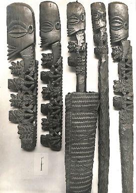 Photo of five wooden carvings (XIX/46)