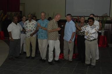 [Assignment: 48-DPA-SOI_K_Palau_6-7-9-07] Pacific Islands Tour: Visit of Secretary Dirk Kempthorne [and aides] to Palau Islands, Republic of Palau [48-DPA-SOI_K_Palau_6-7-9-07__DI13218.JPG]