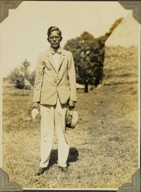 Taxi driver Benjamine Ramkarau, 1928