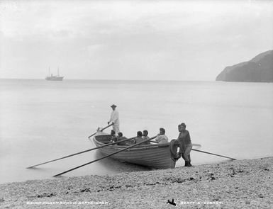 Bishop Wilson and his boats - crew