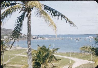 Beach and park, Port Moresby(?) (1) : Papua New Guinea / Terence and Margaret Spencer