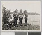 Tahitian native girls
