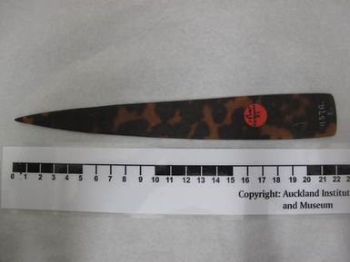 knife
