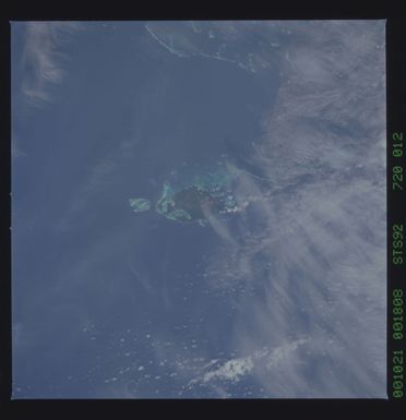 STS092-720-012 - STS-092 - STS-92 Earth observations