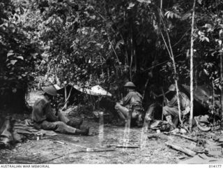 1943-01-22. PAPUA. SANANANDA AREA. 2/7TH CAVALRY REGIMENT HEADQUARTERS 40 YARDS FROM JAPANESE POSITIONS IN THE SANANANDA AREA