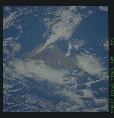 STS065-105-076 - STS-065 - Earth observations taken during STS-65 mission